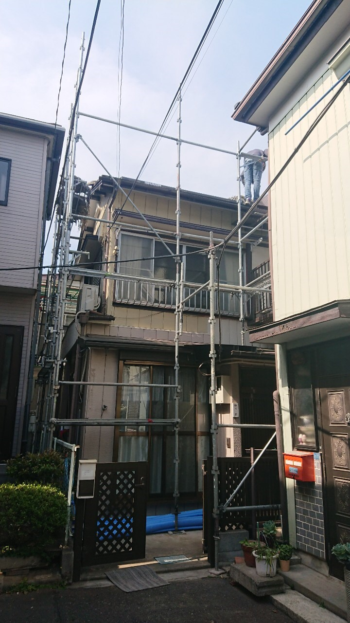 東京都中央区・改修足場工事