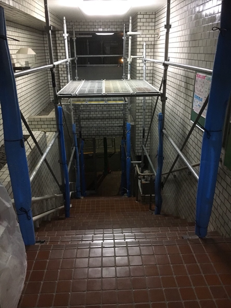 東京都渋谷区 改修足場工事